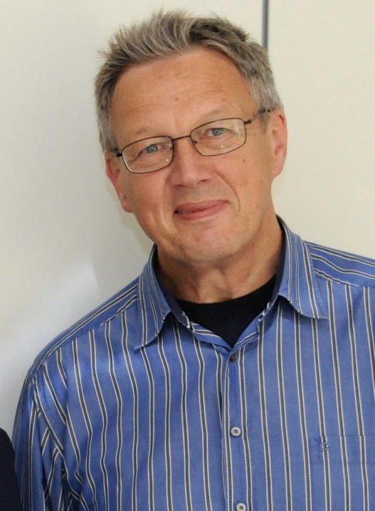 Weber Gerhard - Maths, Physics tutor