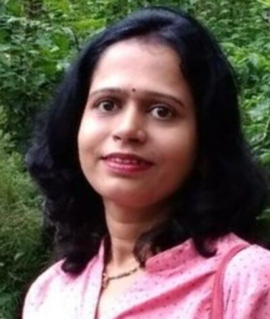 Pandey Sunita - Maths, Chemistry, Physics tutor