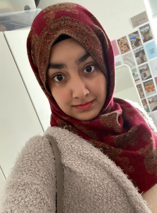 Aimen Ummay - English, Biology, Social Science tutor