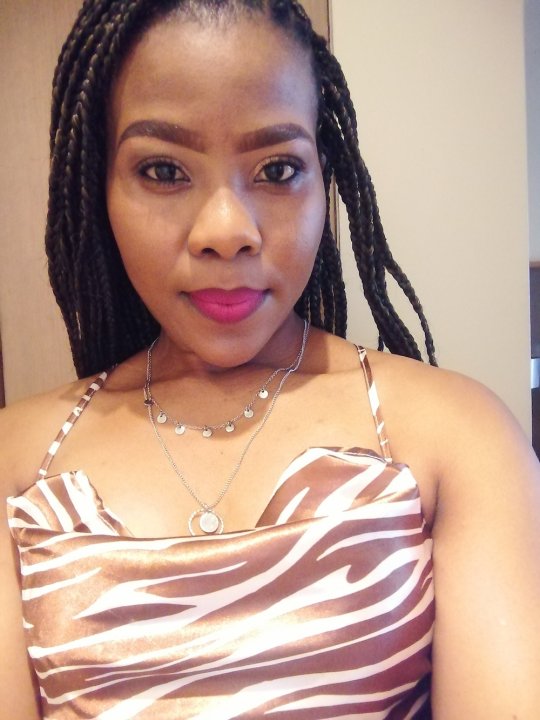 Mafagane Sharon - English, Afrikaans, Maths tutor