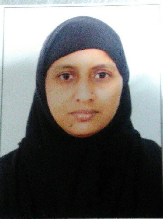 Yakeen Tabassum - Maths, Biology tutor