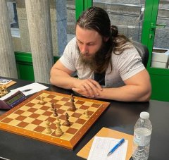 Santiago - Chess tutor