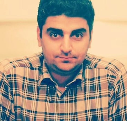 Moradigharghani Farshad - Maths, Physics tutor