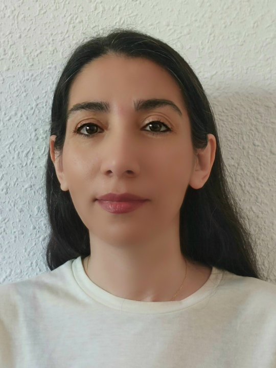 Mehrabi Reihaneh - Maths, English tutor