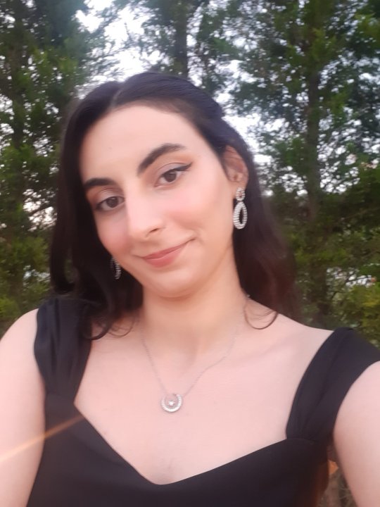 Çakır Gamze - English tutor