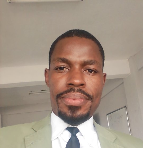 Ernest Kejemba Njomu - English, French tutor
