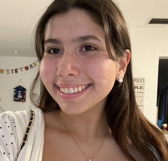 Salvador-Turner Sofia - Spanish, History tutor