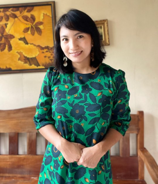 Esther Regina - English tutor