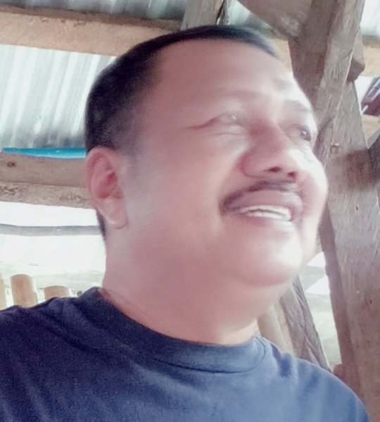 Sariul Ayub - English tutor