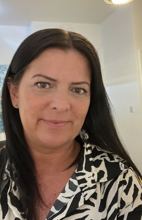 McNeill Victoria - English tutor
