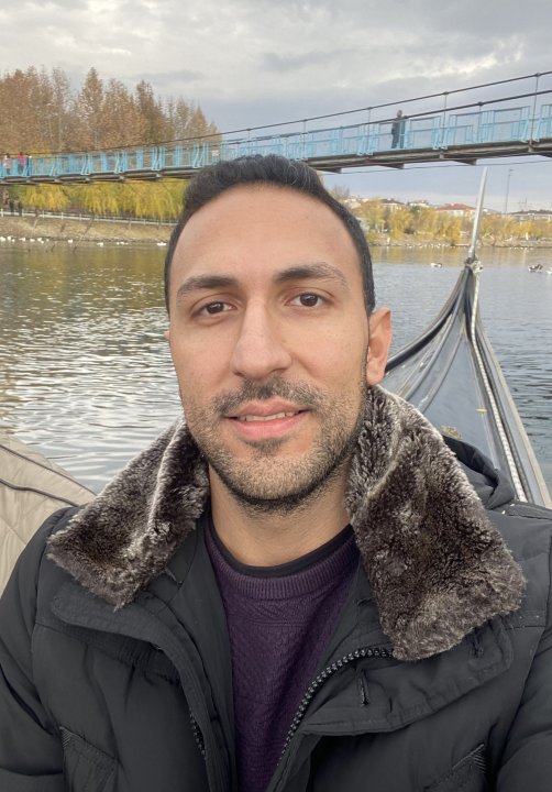 Ucaroglu Mert - English, Turkish tutor