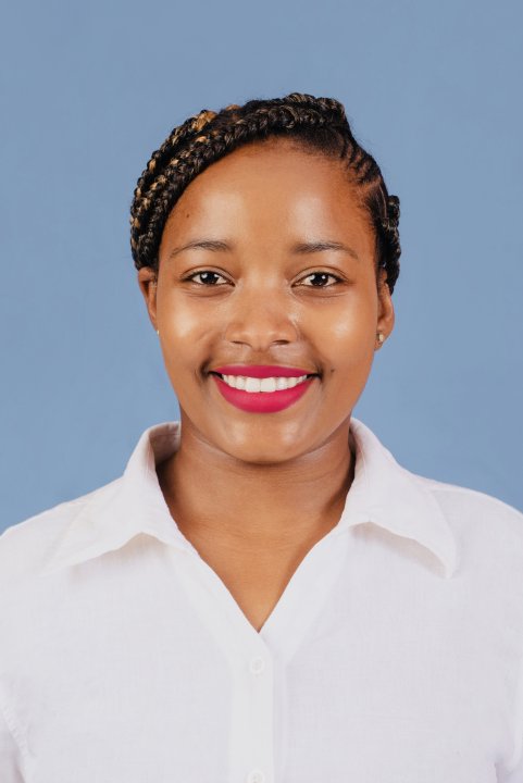 Mtizira Shamaine - English tutor
