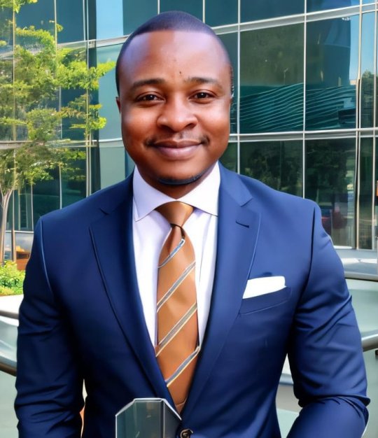 Kolawole Olaleye - English, Maths tutor
