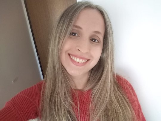 Chechele Gina - English, Spanish, Social Studies tutor