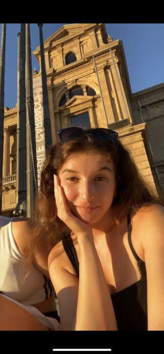 Julia - German, Maths, French tutor