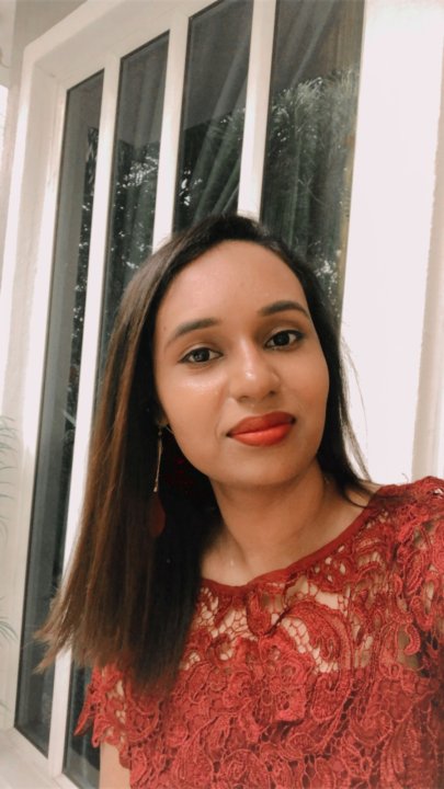 Raj Shaveena - English tutor